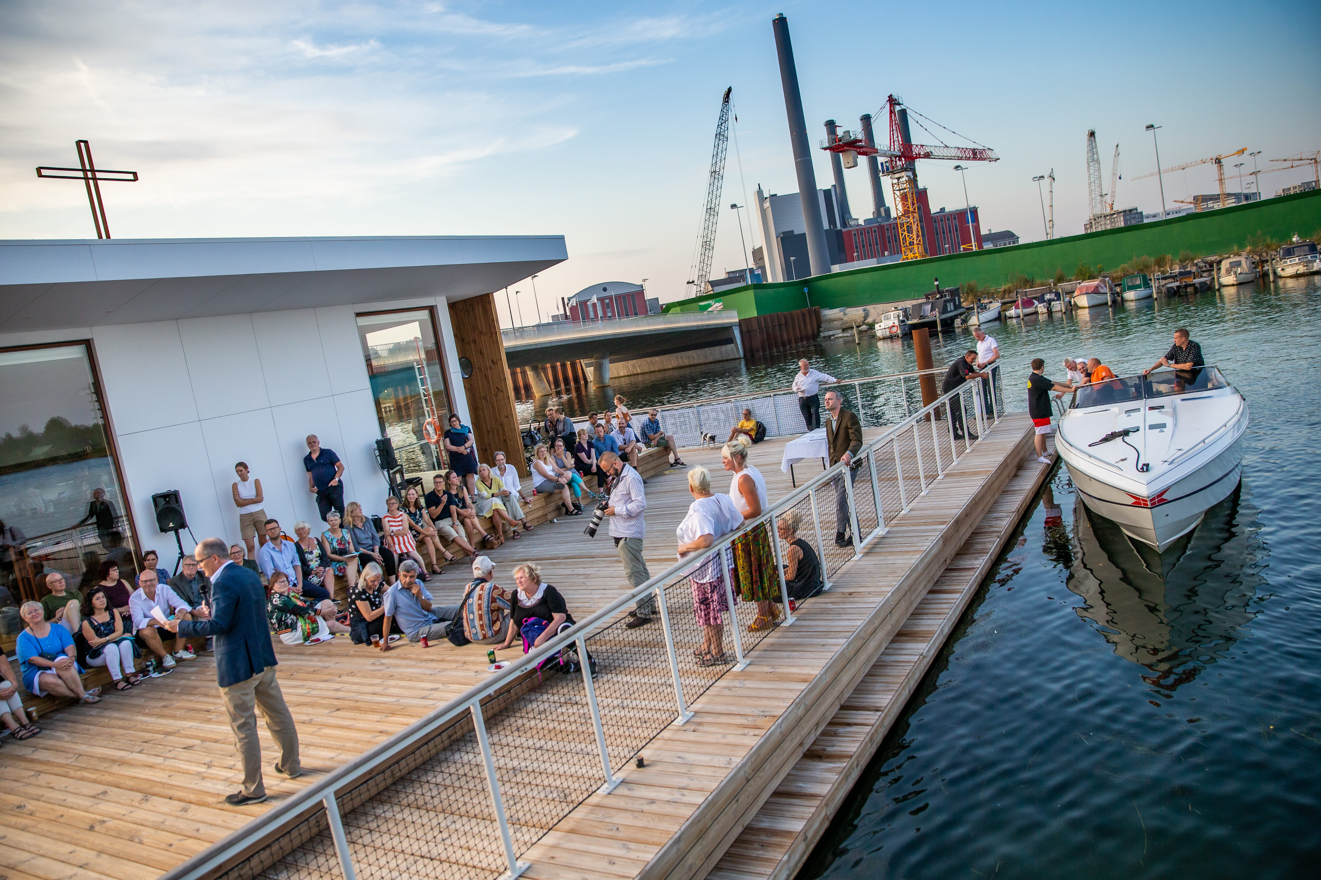 Kirkeskibet 2450 Thomas Heie Nielsen.jpg