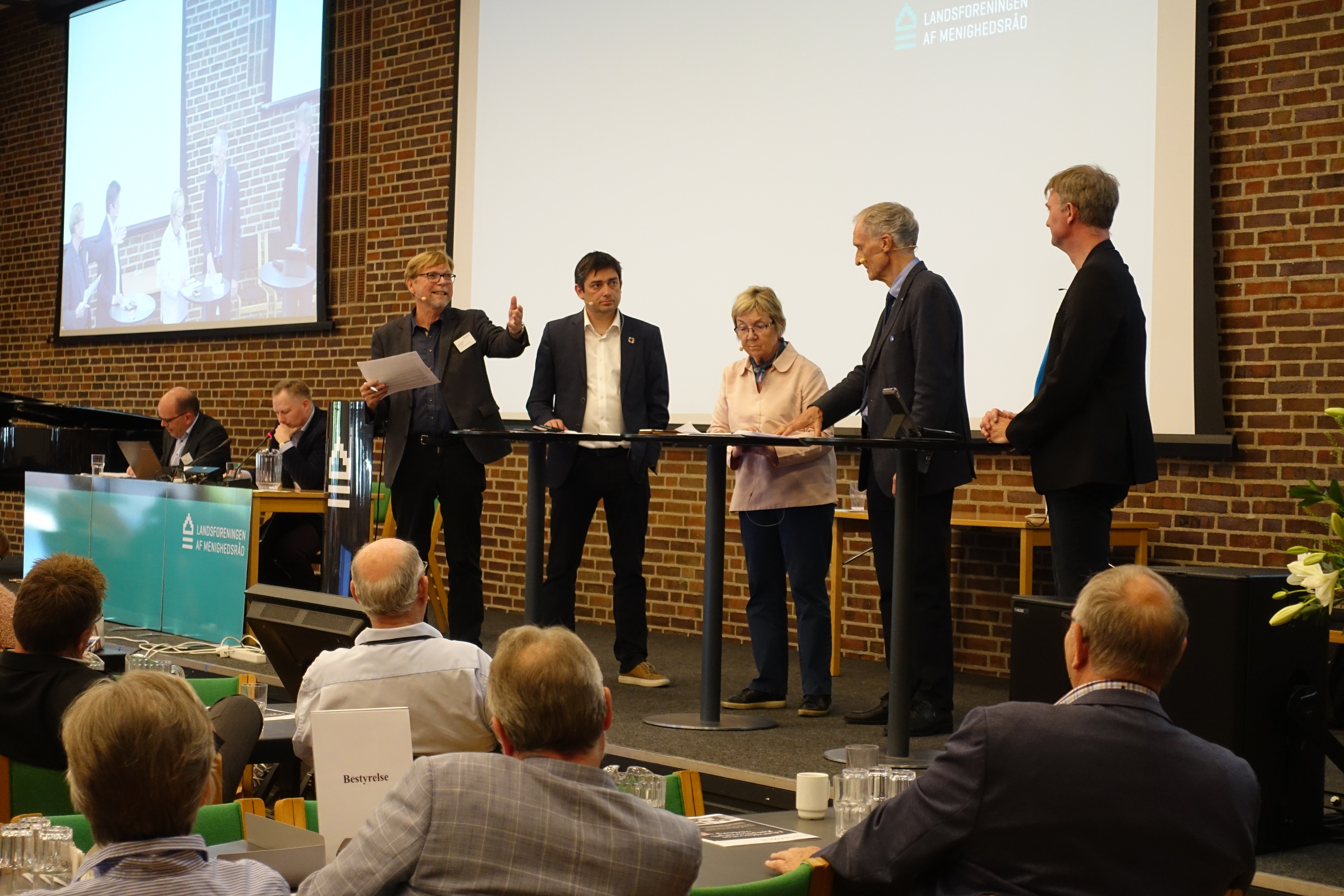 Foto 1 vælgermøde.JPG