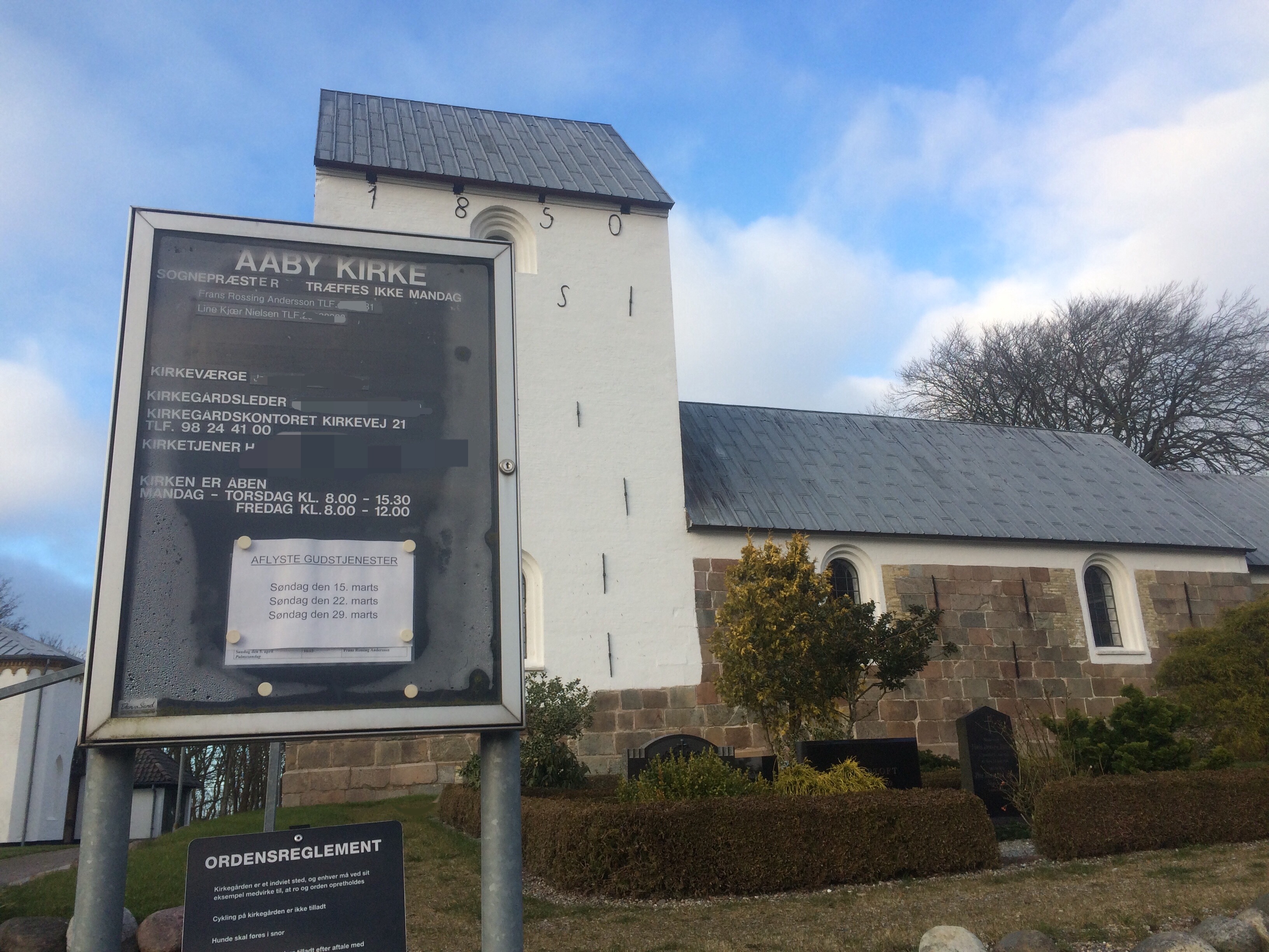 Corona - Kirke total.JPG